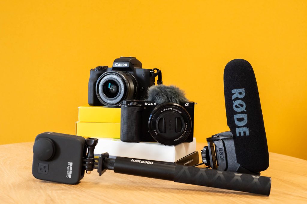 Järjestelmäkamera, GoPro-kamera ja mikrofoni